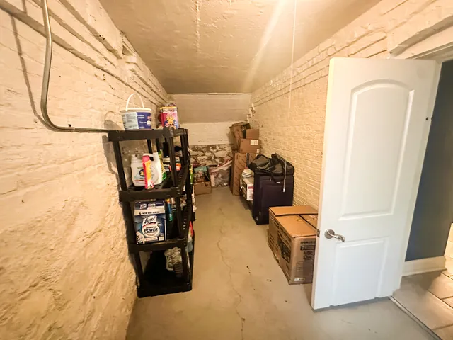 a view of a storage & utility room