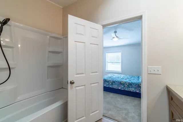 $199,000 | 1660 West Olson Road, Rochester, IN 46975