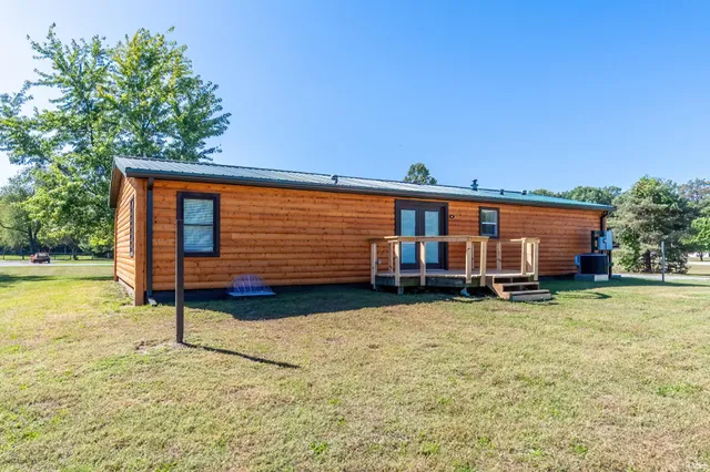 $199,000 | 1660 West Olson Road, Rochester, IN 46975