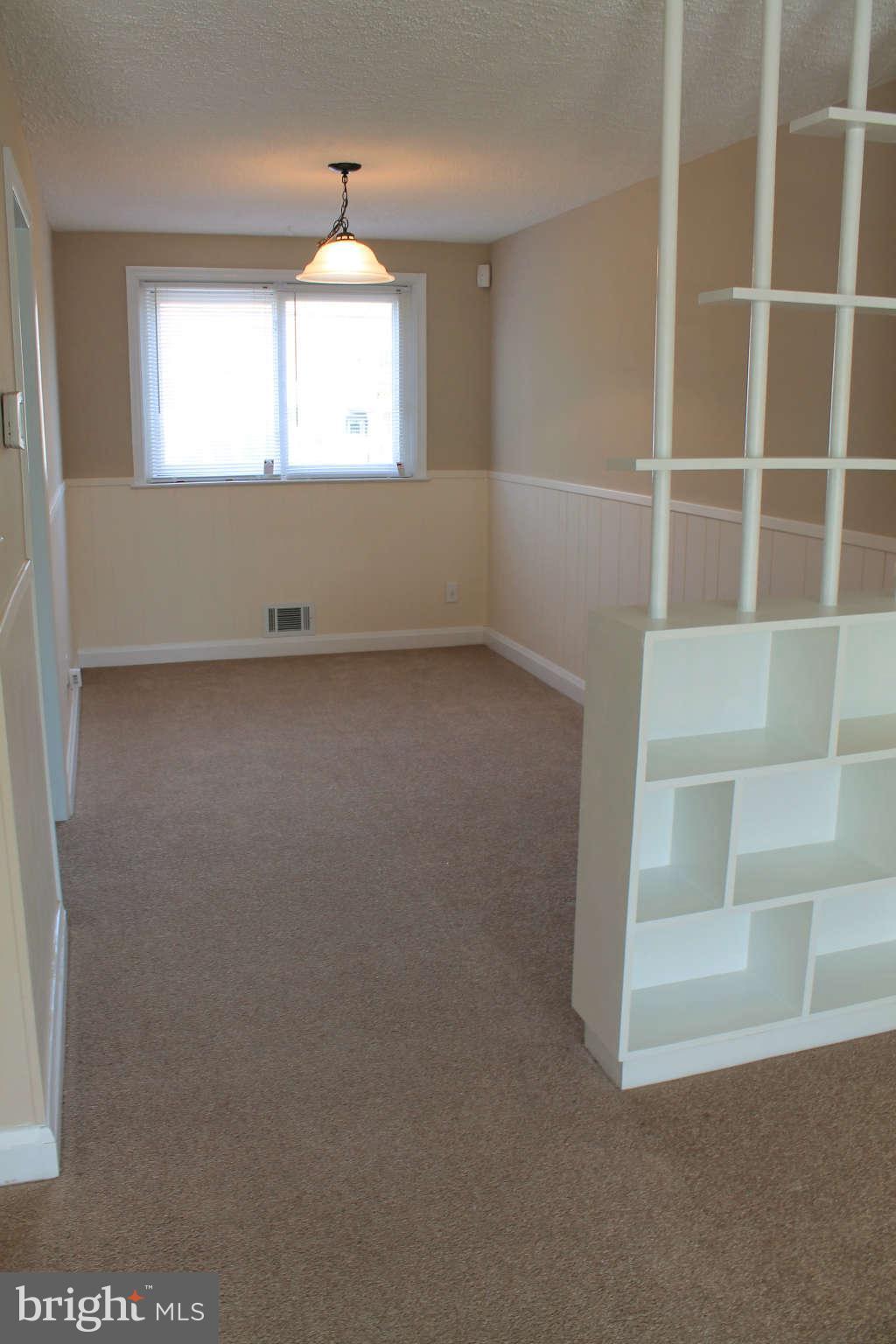 1318 Deanwood Road Baltimore, MD 21234 - Photo 5 of 16 Dining Room