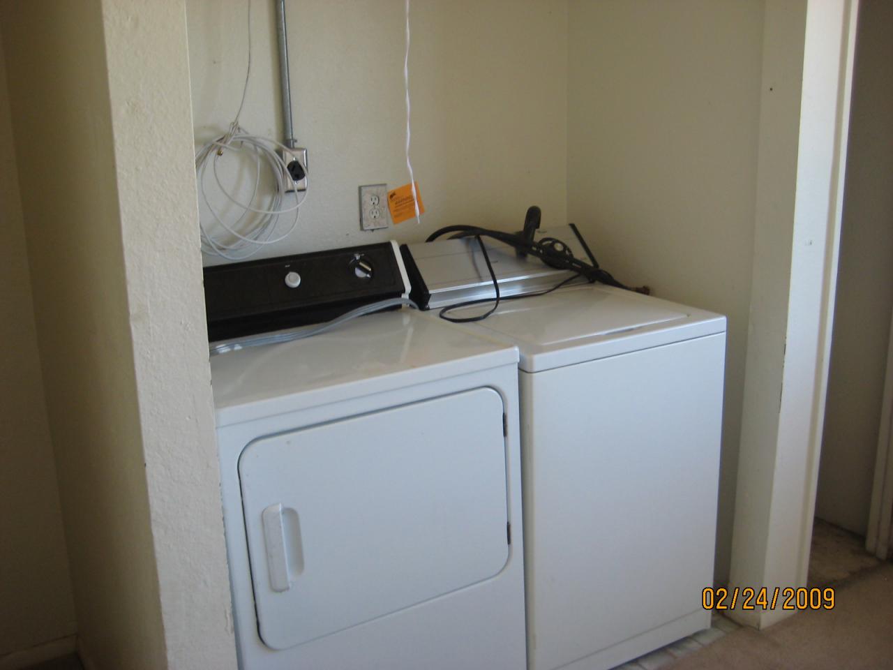 3334 East Almeria Road Phoenix, AZ 85008 - Photo 3 of 5 1