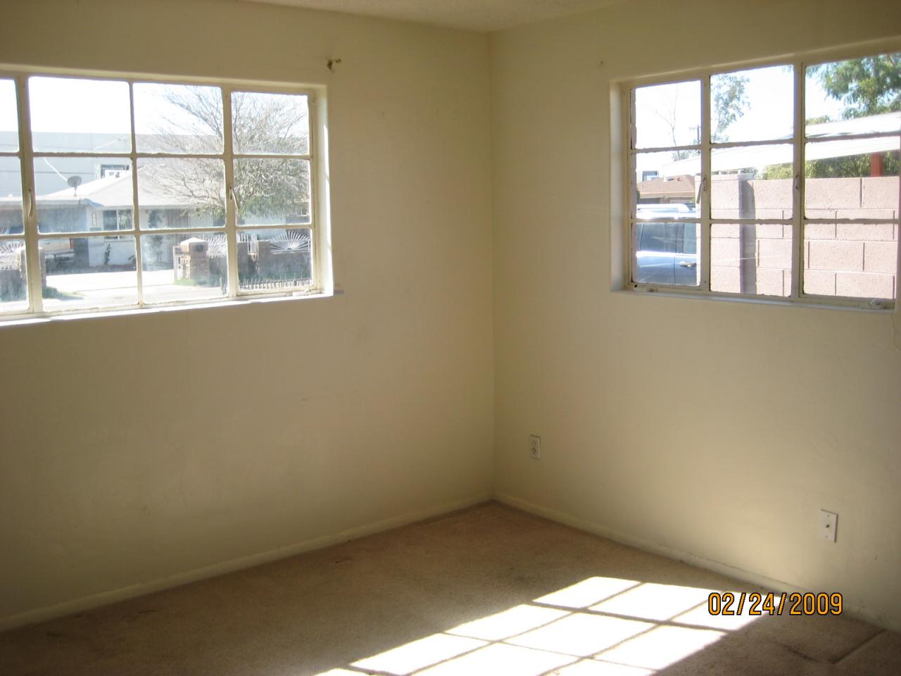 3334 East Almeria Road Phoenix, AZ 85008 - Photo 4 of 5 1