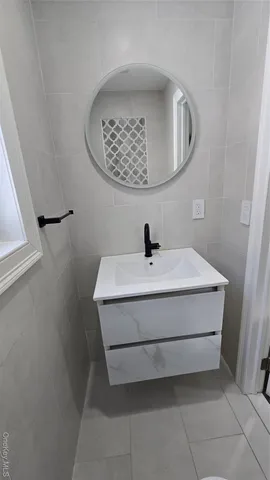 $6,375 | 80-06 209th Street | Oakland Gardens