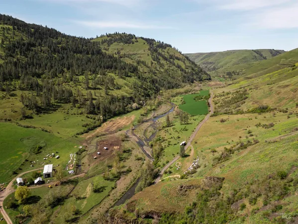 $2,779,000 | 259 Cottonwood Creek Road, Stites, ID 83552