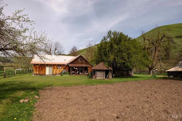$2,779,000 | 259 Cottonwood Creek Road, Stites, ID 83552