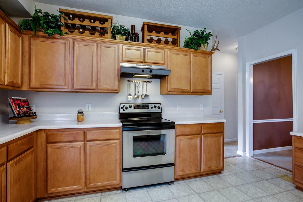 1609 Inverness Drive Spring Hill, TN 37174 - Photo 14 of 30 Check out the counter space and storage! Wow!