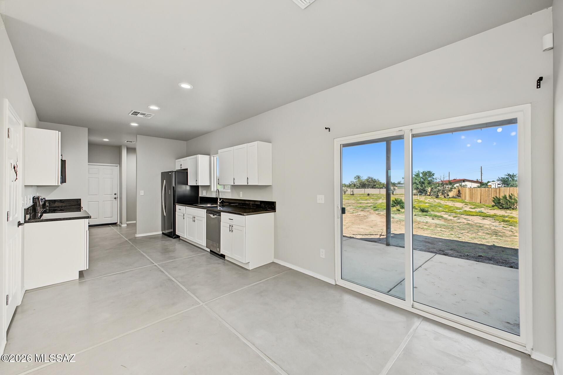 5757 North Avra Road Tucson, AZ 85743 - Photo 11 of 30 10 - Avra