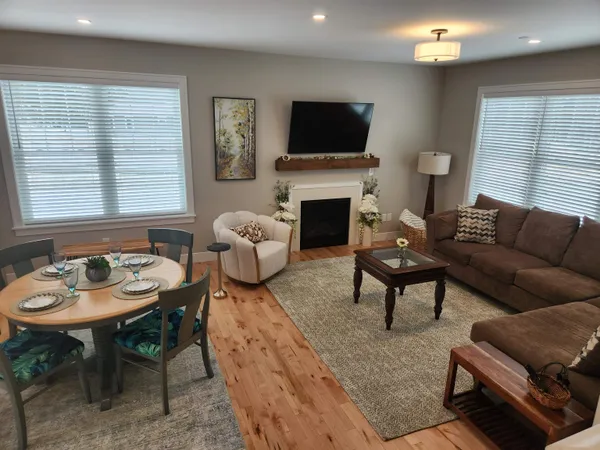 $3,500 | 57 Evergreen Drive, Auburn, NH 03032