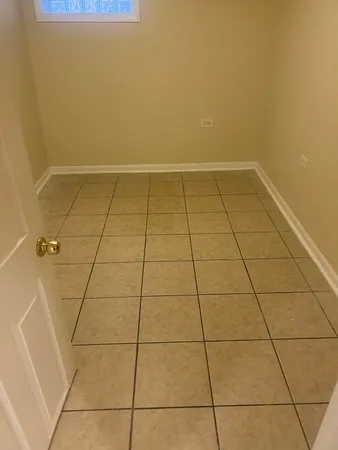$1,050 | 8235 South Vernon Avenue, Unit G, Chicago, IL 60619
