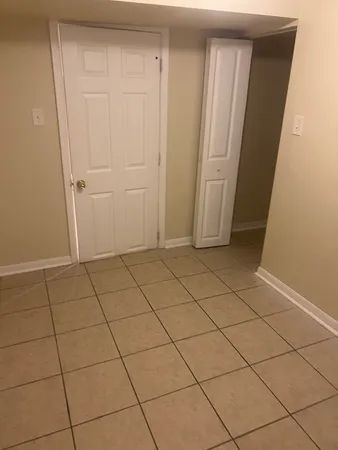 $1,050 | 8235 South Vernon Avenue, Unit G, Chicago, IL 60619