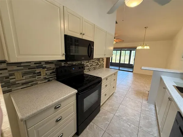 $1,595 | 26186 Northern Cross Road, Unit 1B, Punta Gorda, FL 33983