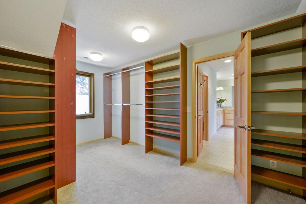 4445 North Shore Drive Orono, MN 55364 - Photo 30 of 58