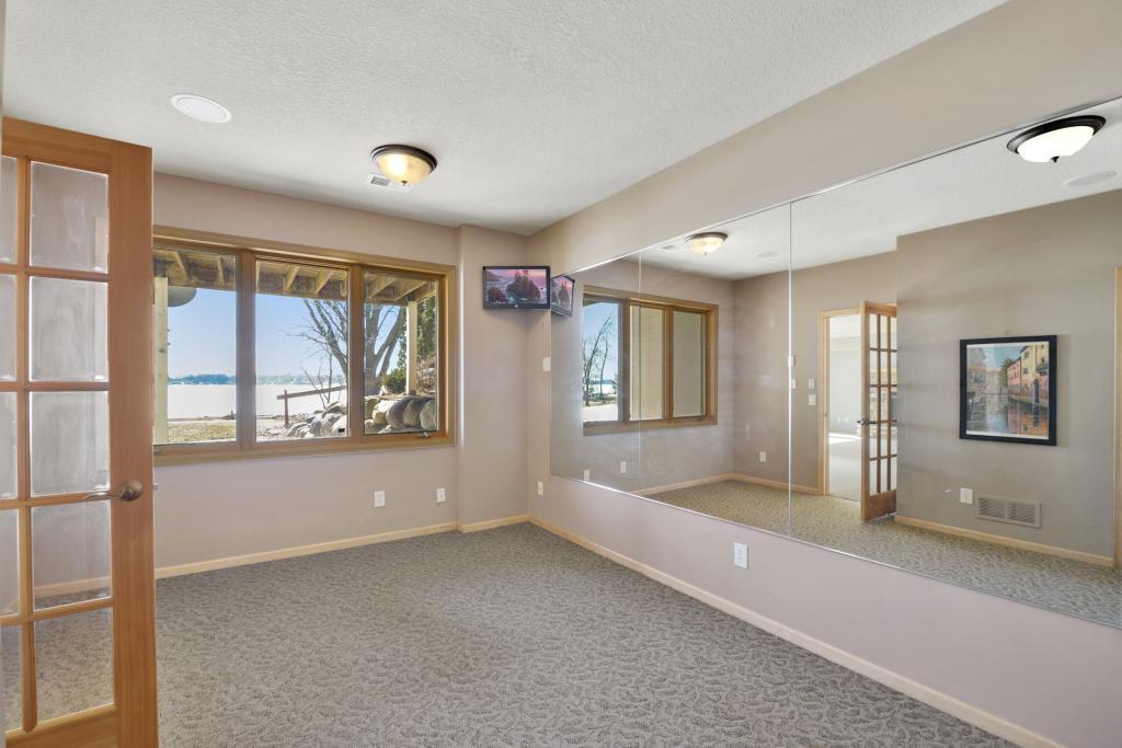 4445 North Shore Drive Orono, MN 55364 - Photo 43 of 58