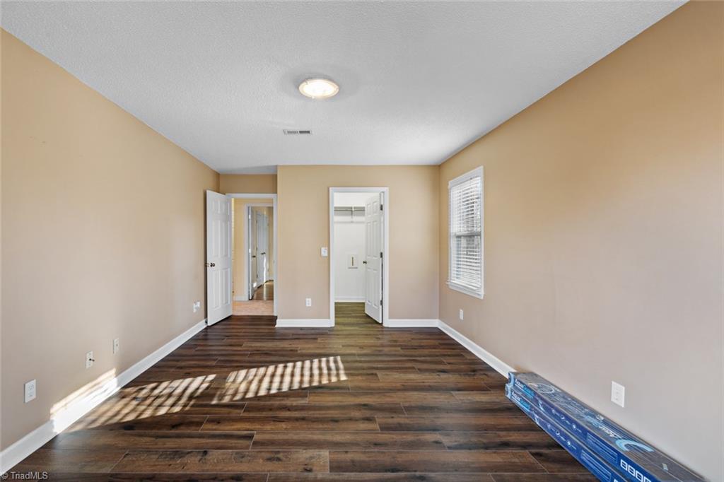 4202 Jeffrey Ln Point High Point, NC 27265 - Photo 29 of 47