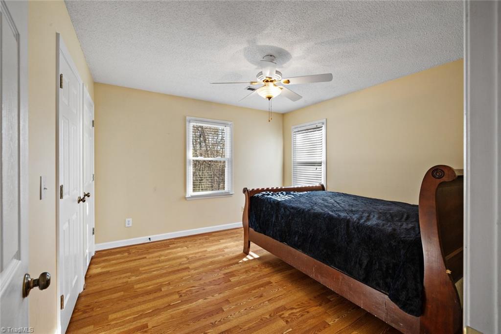 4202 Jeffrey Ln Point High Point, NC 27265 - Photo 31 of 47 Bedroom #3