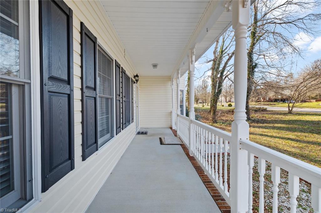 4202 Jeffrey Ln Point High Point, NC 27265 - Photo 40 of 47