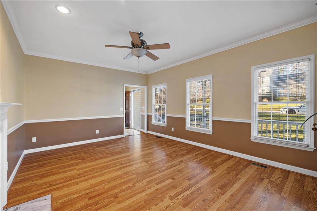 4202 Jeffrey Ln Point High Point, NC 27265 - Photo 6 of 47