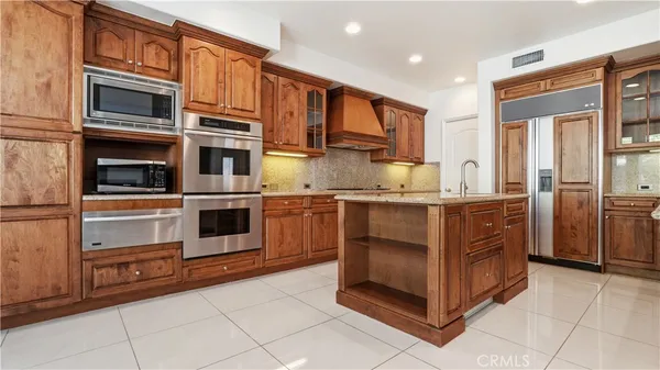 $9,700 | 20253 VÃa Galileo, Porter Ranch, CA 91326