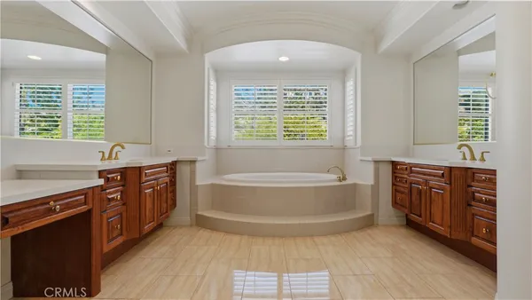 $9,700 | 20253 VÃa Galileo, Porter Ranch, CA 91326