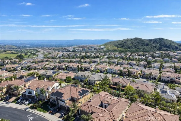 $9,700 | 20253 VÃa Galileo, Porter Ranch, CA 91326