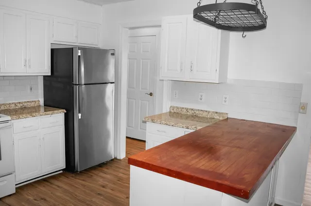 $2,500 | 25 Myrtle Road, Griswold, CT 06351