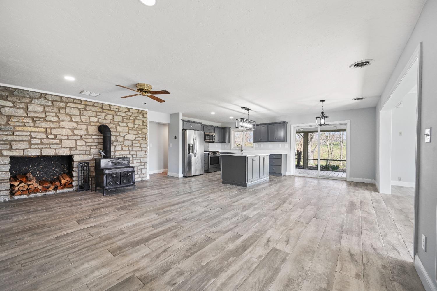 17979 Possum Ridge Road Aurora, IN 47001 - Photo 10 of 64