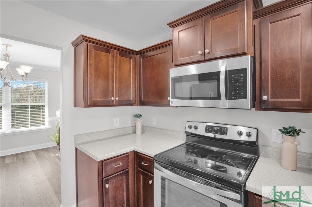 40 Dr Daniel Edwards Street Ellabell, GA 31308 - Photo 11 of 39 11-Kitchen Close Up