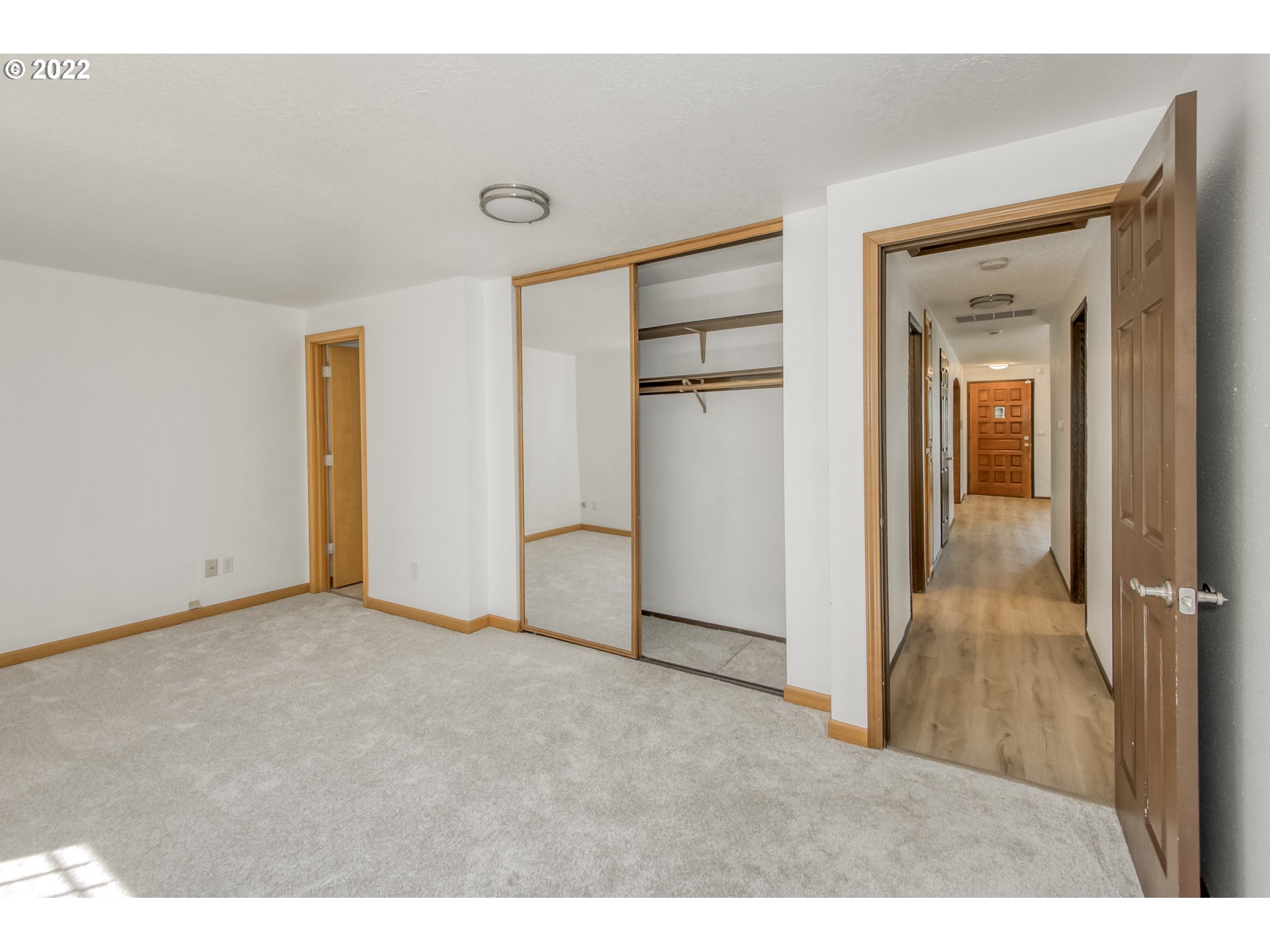 1530 Northeast Rosa Parks Way Portland, OR 97211 - Photo 13 of 23 Gallery Image 13
