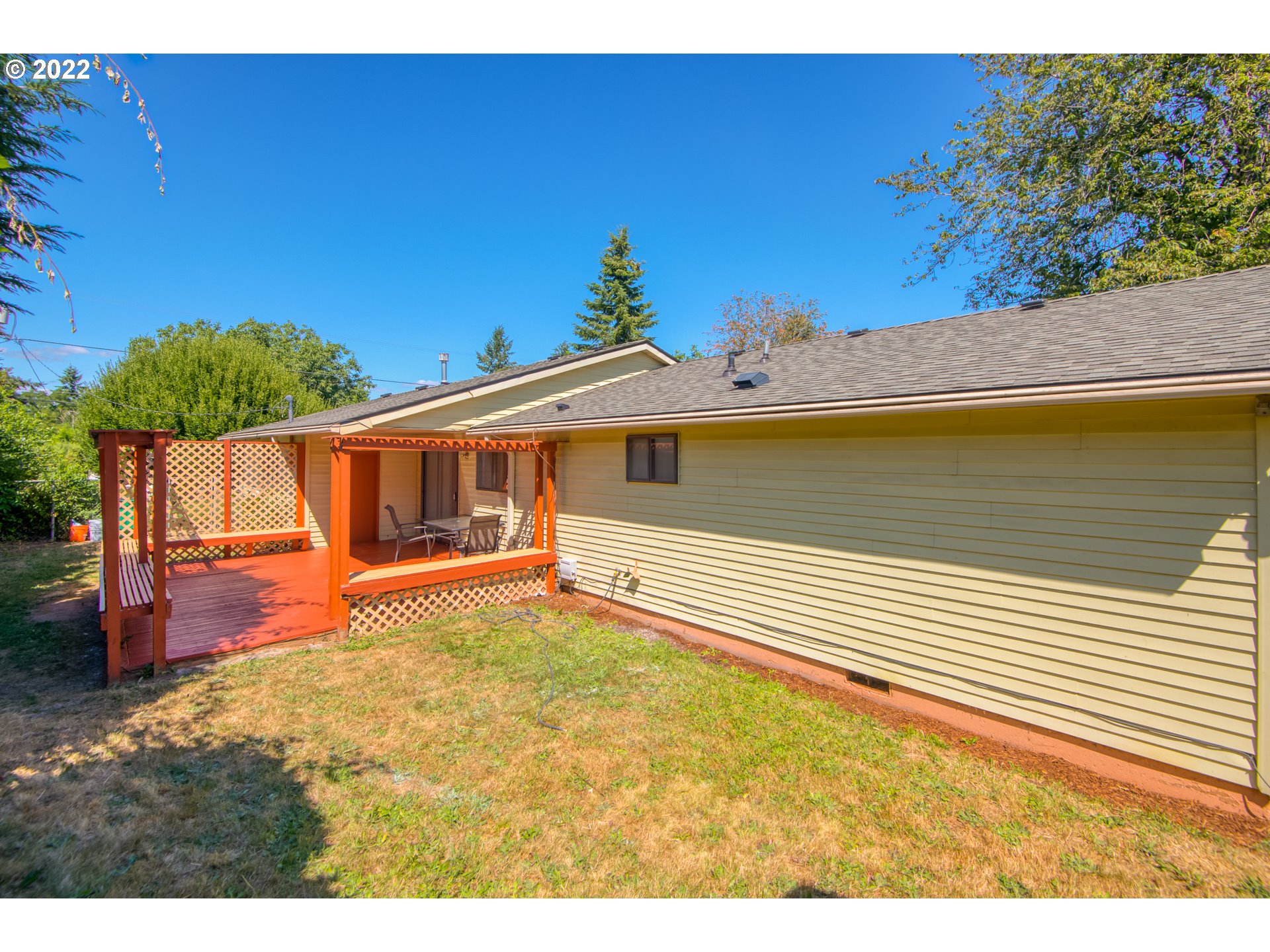 1530 Northeast Rosa Parks Way Portland, OR 97211 - Photo 20 of 23 Gallery Image 20