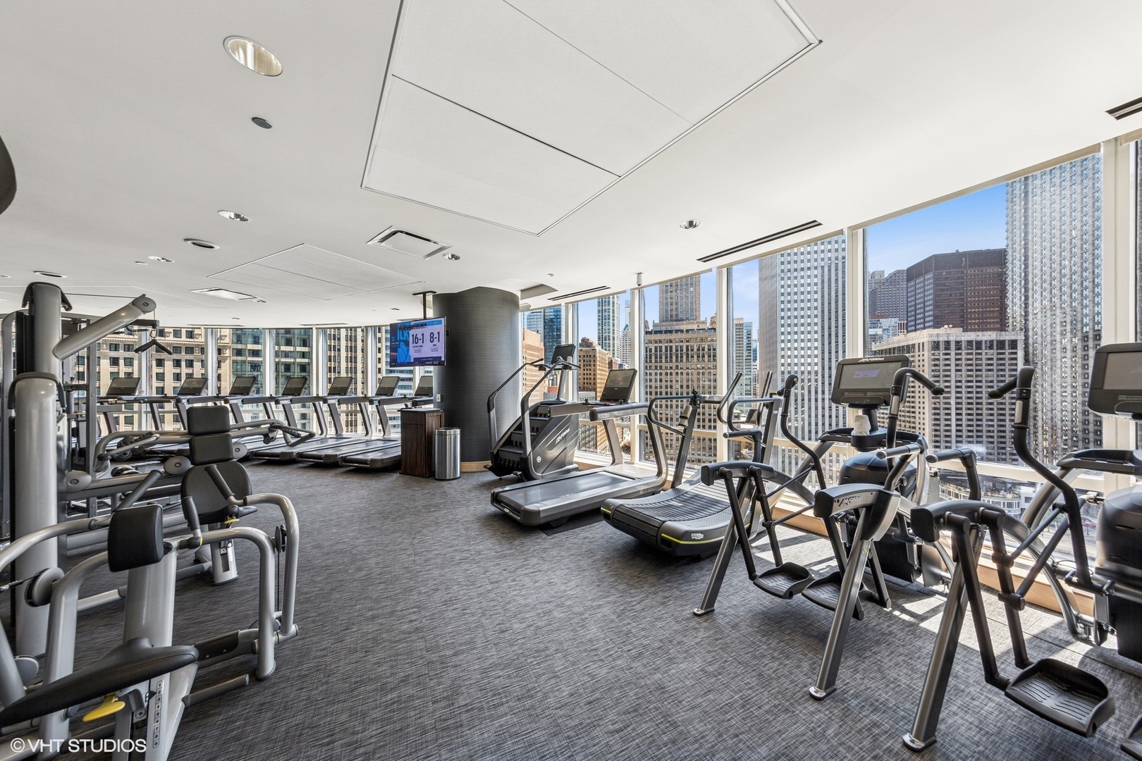 401 North Wabash Avenue, Unit 52B Chicago, IL 60611 - Photo 20 of 27