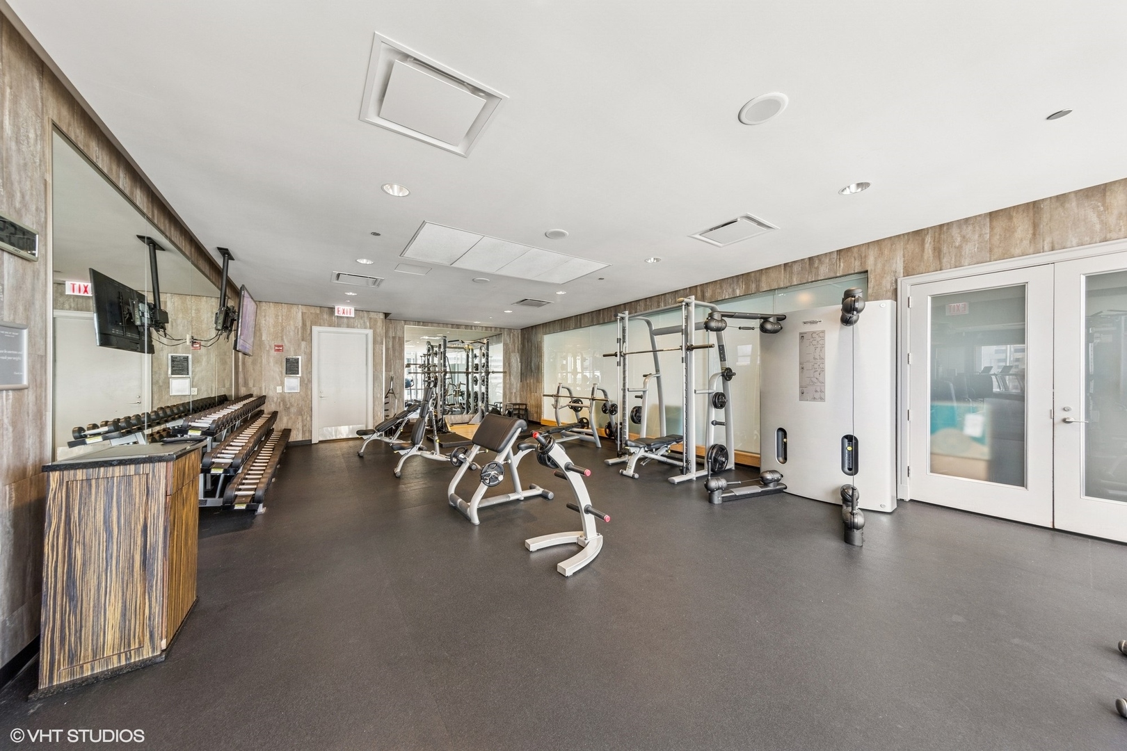 401 North Wabash Avenue, Unit 52B Chicago, IL 60611 - Photo 23 of 27