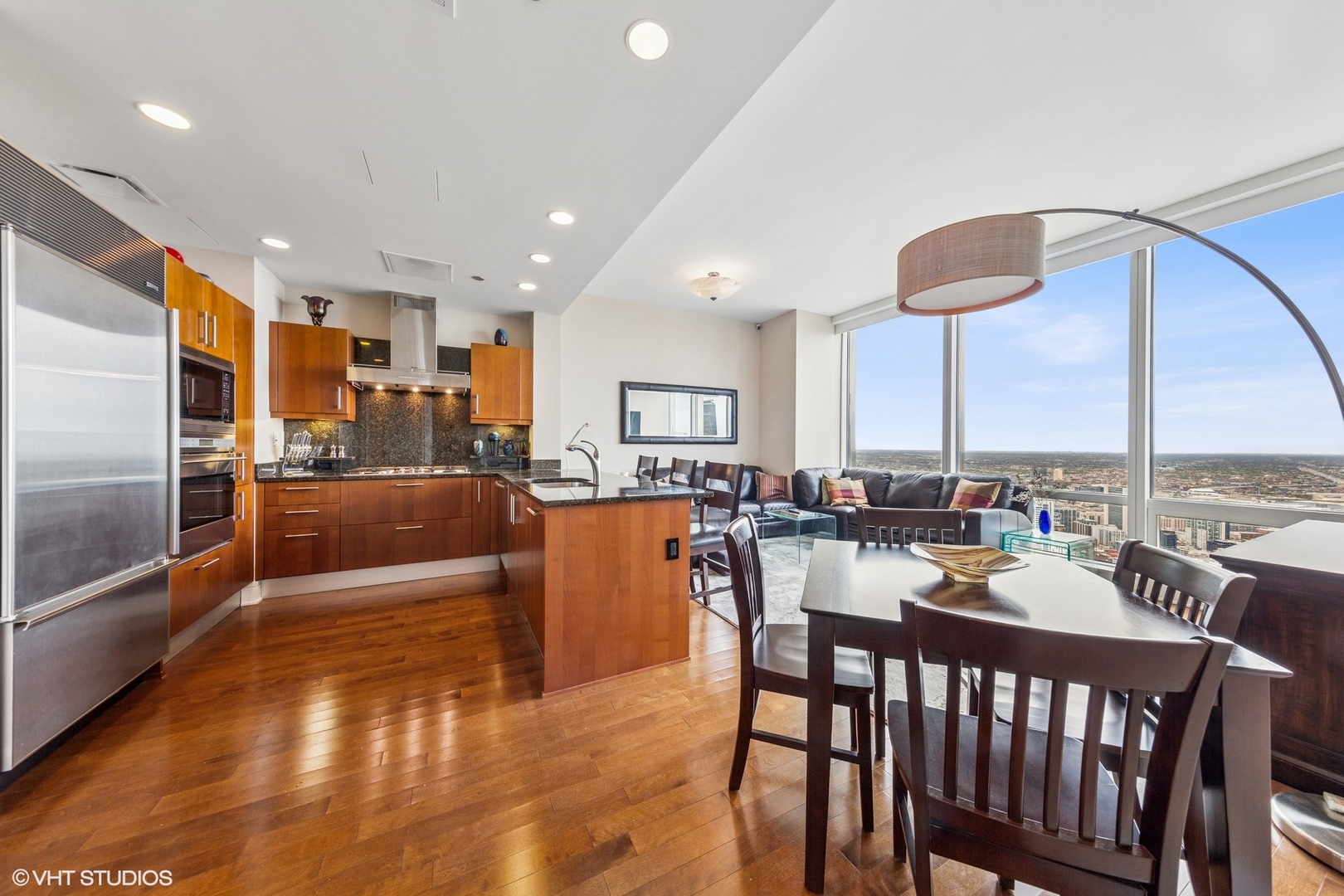 401 North Wabash Avenue, Unit 52B Chicago, IL 60611 - Photo 4 of 27