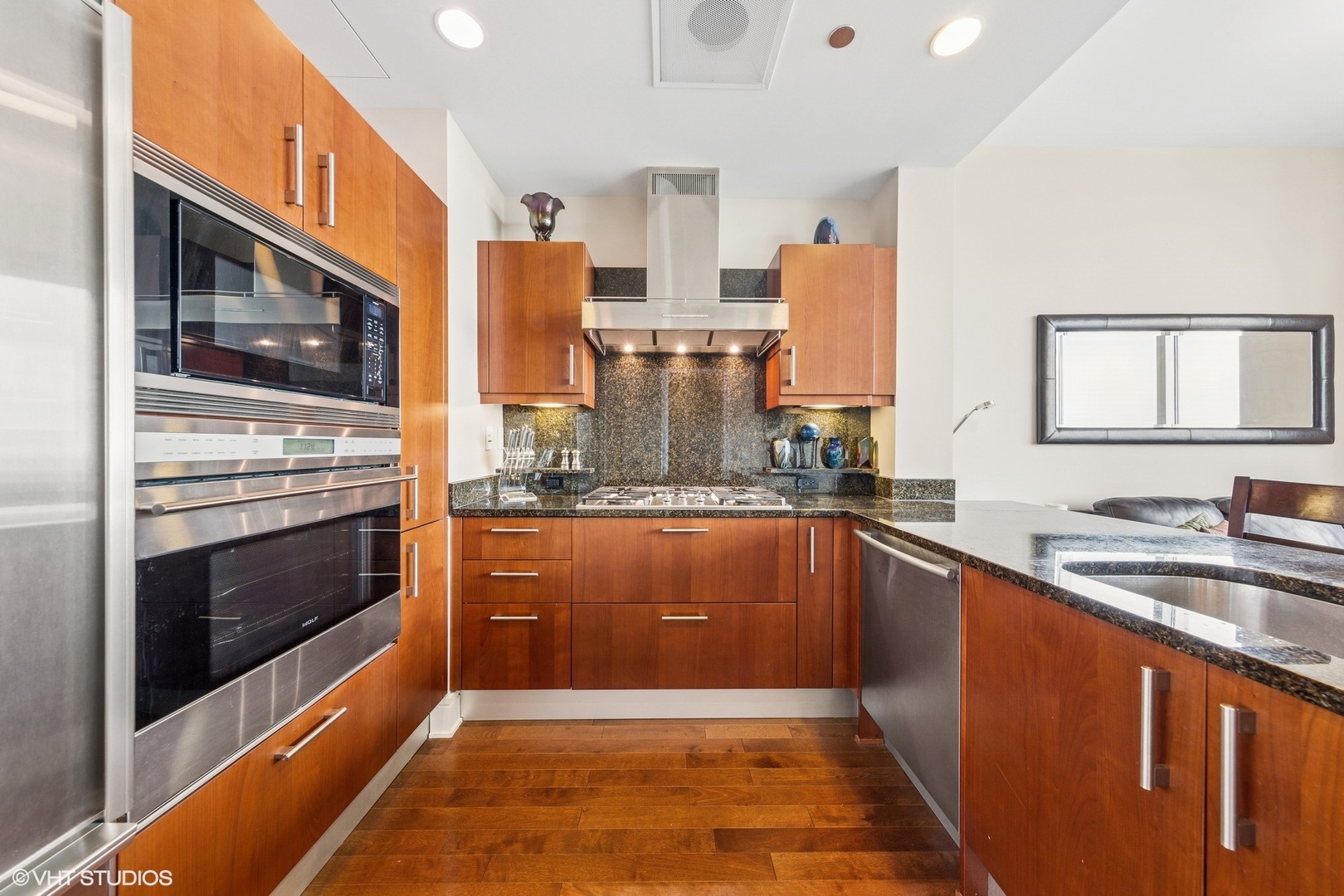 401 North Wabash Avenue, Unit 52B Chicago, IL 60611 - Photo 5 of 27