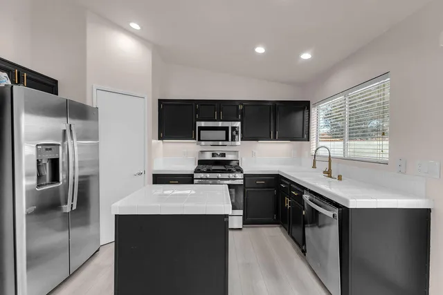 $590,000 | 83950 Avenida Serena, Indio, CA 92203