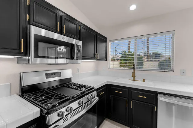 $590,000 | 83950 Avenida Serena, Indio, CA 92203