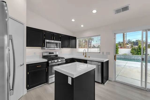 $590,000 | 83950 Avenida Serena, Indio, CA 92203