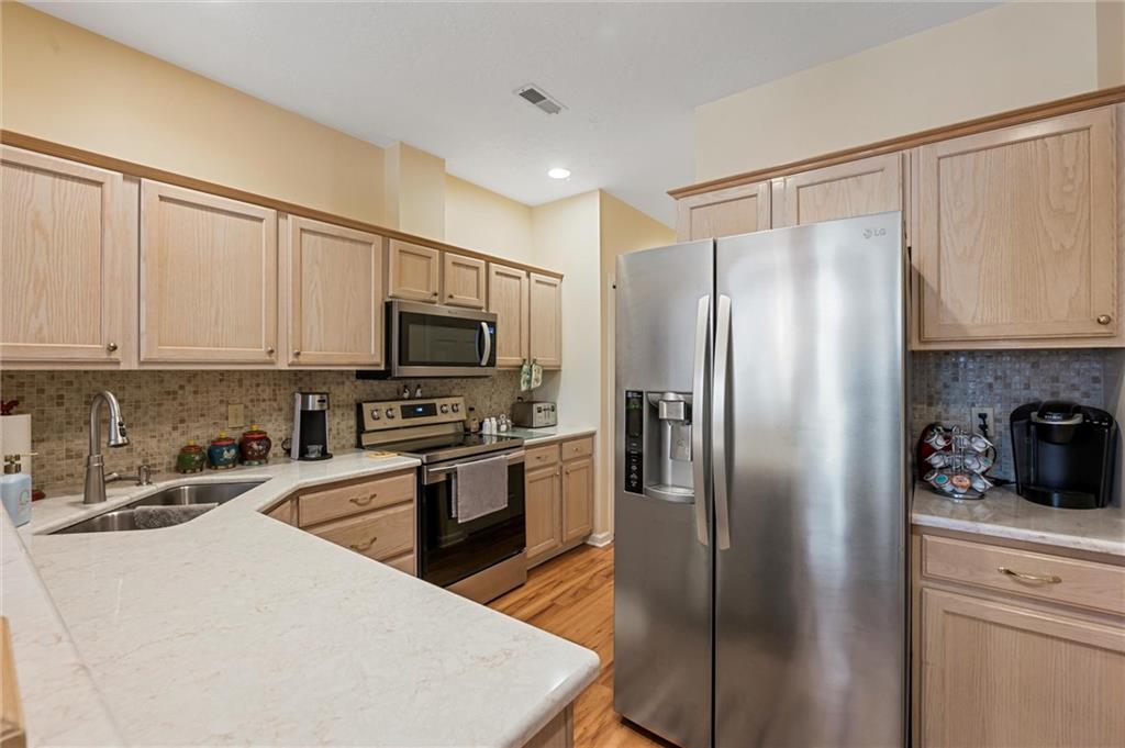 62 Stone Ridge Boulevard Hermitage, PA 16148 - Photo 7 of 28 Gallery Image 7