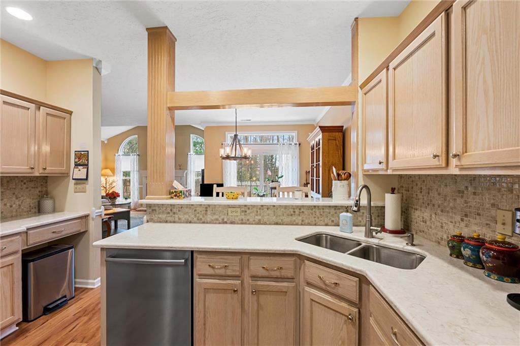 62 Stone Ridge Boulevard Hermitage, PA 16148 - Photo 8 of 28 Gallery Image 8