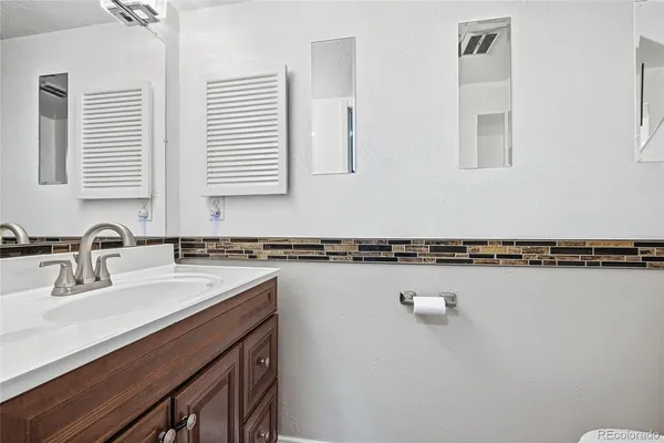 $339,000 | 3550 South Harlan Street, Unit 157, Denver, CO 80235