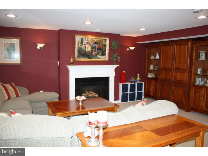534 Maddock Road Springfield, PA 19064 - Photo 11 of 22 Family Room