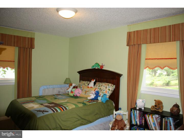 534 Maddock Road Springfield, PA 19064 - Photo 15 of 22 Bedroom