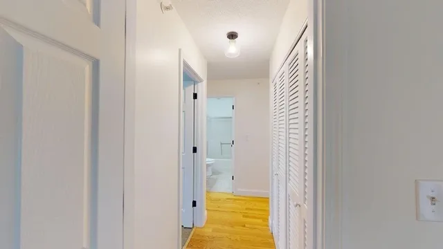 $2,400 | 5 Bartemus Trail, Unit 202, Nashua, NH 03063