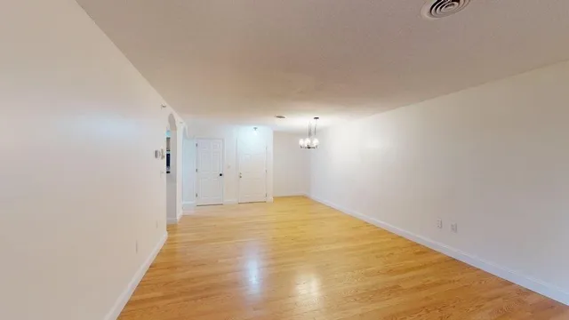 $2,400 | 5 Bartemus Trail, Unit 202, Nashua, NH 03063