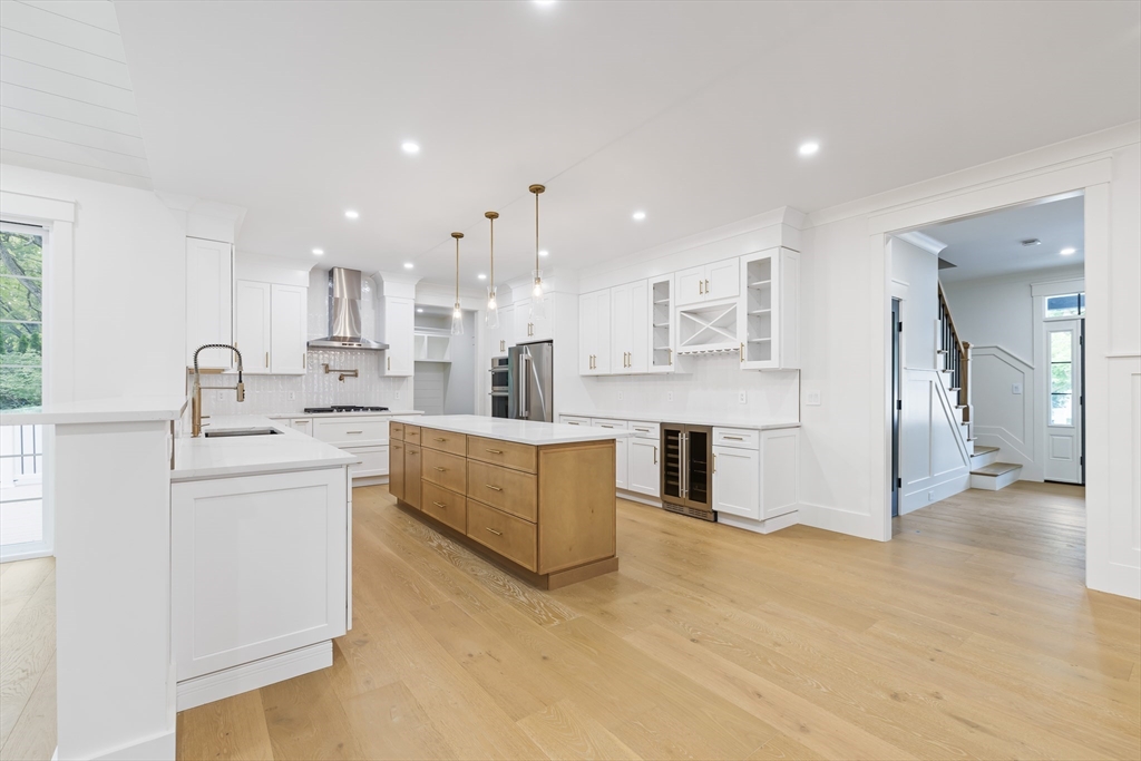 7 Bennett Street Natick, MA 01760 - Photo 5 of 33