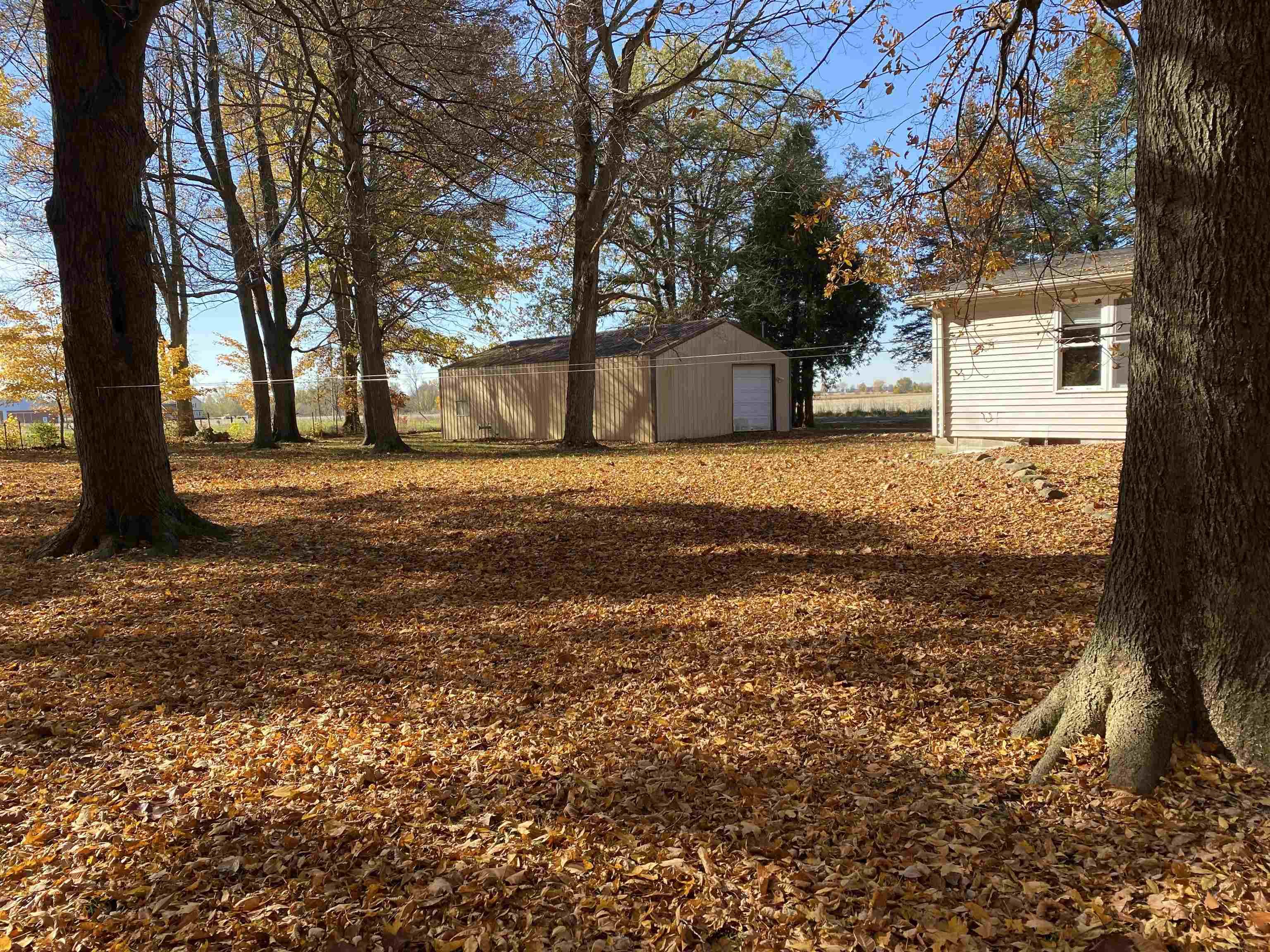 11694 South Beech Road Bourbon, IN 46504 - Photo 4 of 17