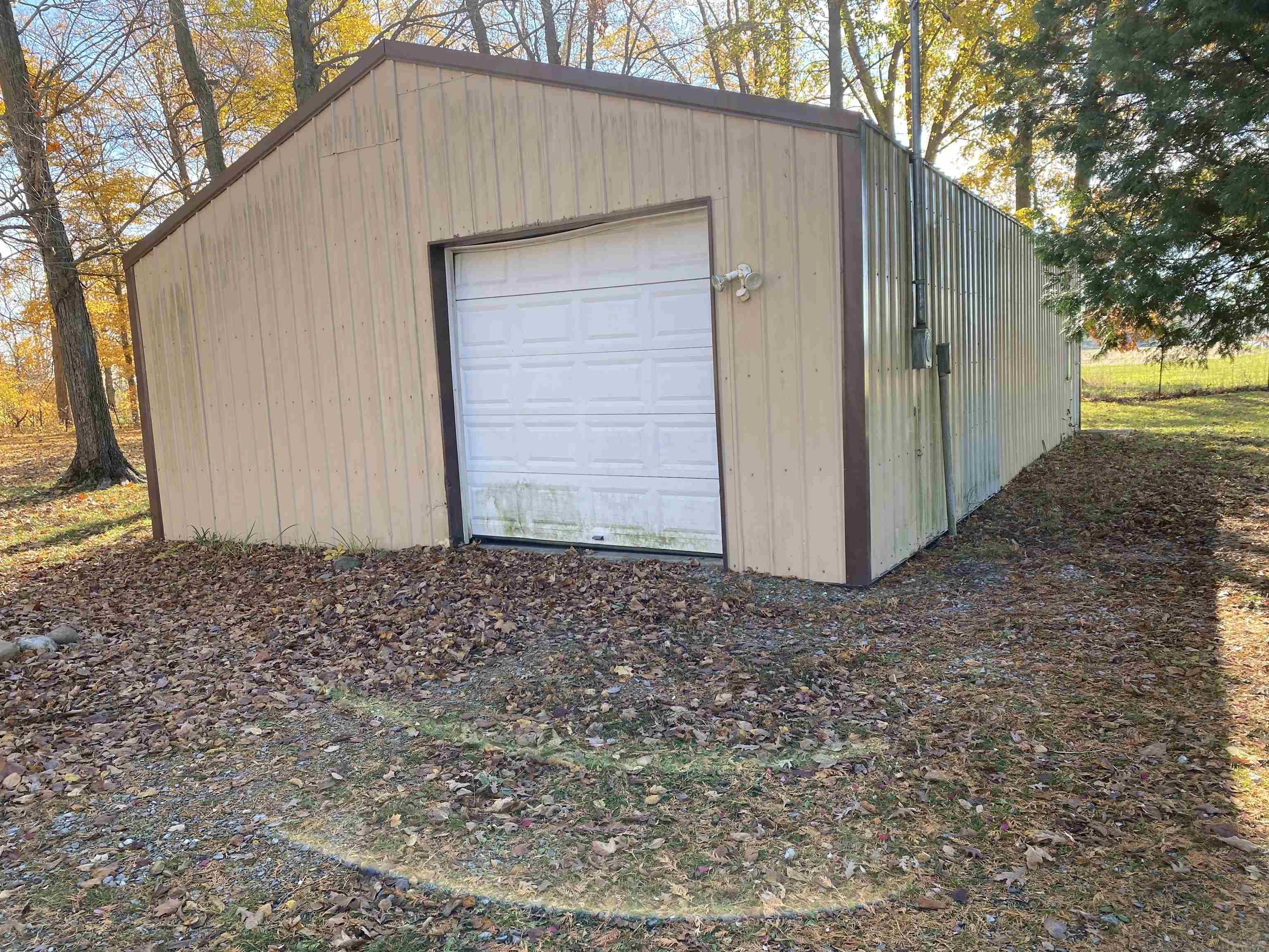 11694 South Beech Road Bourbon, IN 46504 - Photo 6 of 17