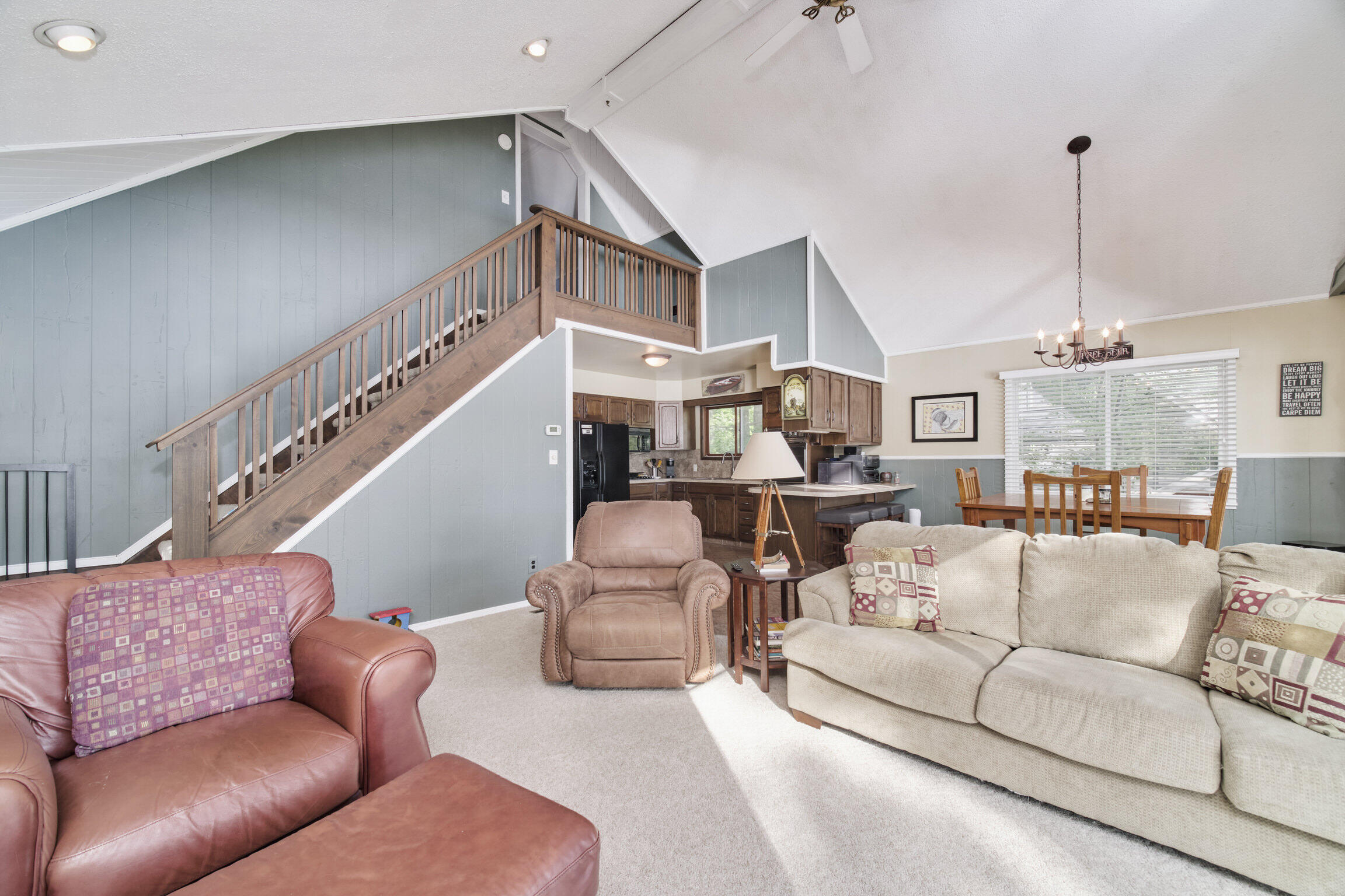 6373 East Trail Ridge Road Fountain, MI 49410 - Photo 16 of 62 Living Room