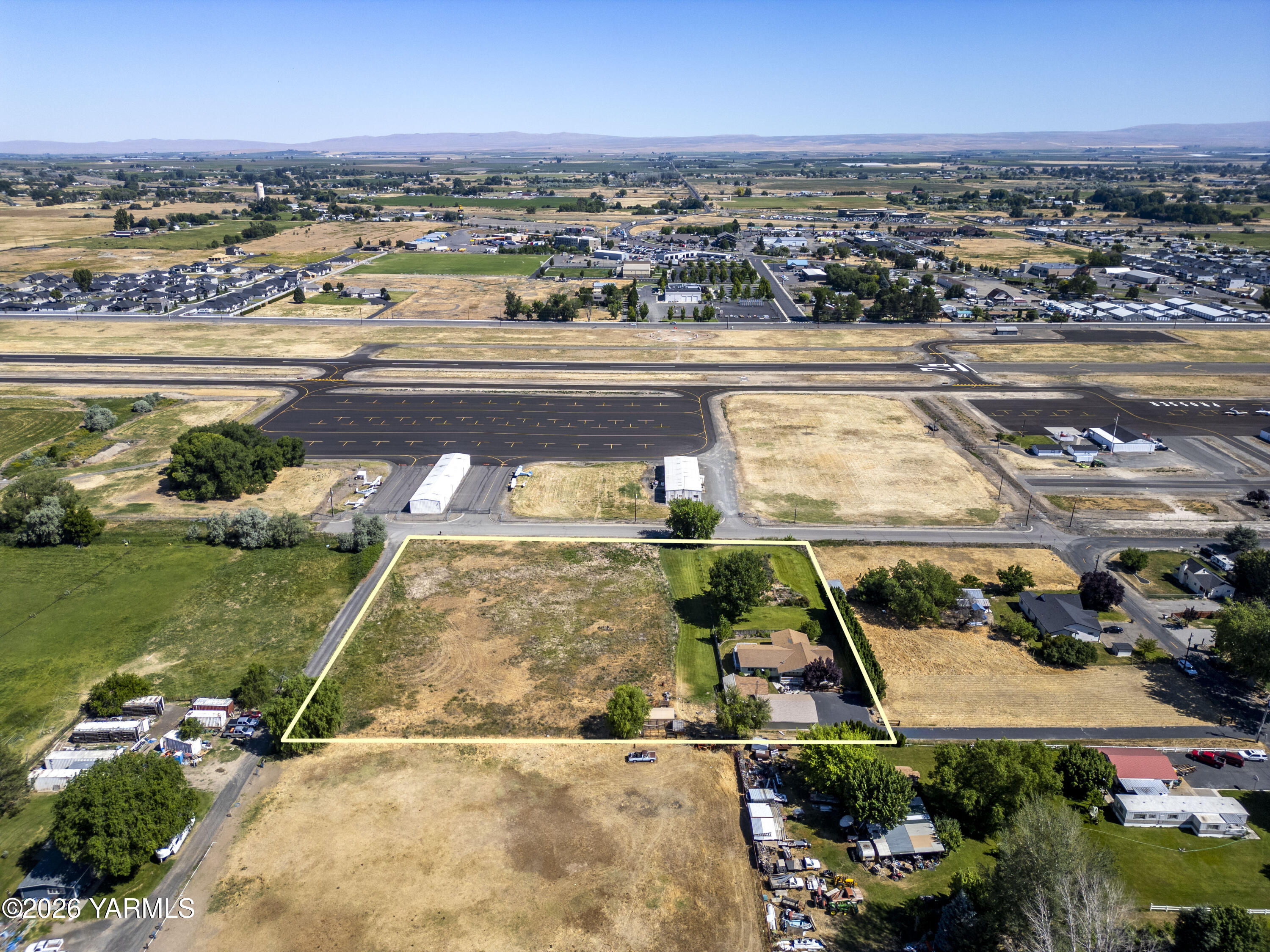 340 Nunn Road Prosser, WA 99350 - Photo 10 of 12 340 S Nunn Rd 6.17.26 11