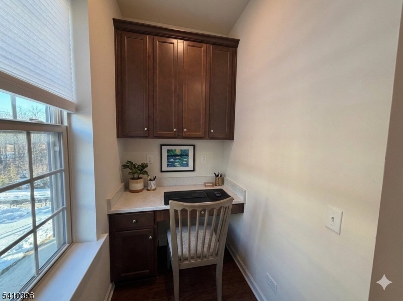 28 Gala Court Livingston, NJ 07039 - Photo 19 of 23