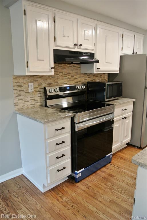 1403 Oakbrook Rochester Hills, Unit 93 Rochester, MI 48307 - Photo 10 of 20